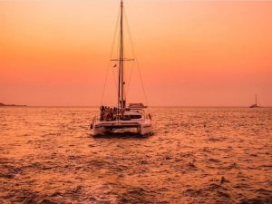 tour puesta del sol en catamaran