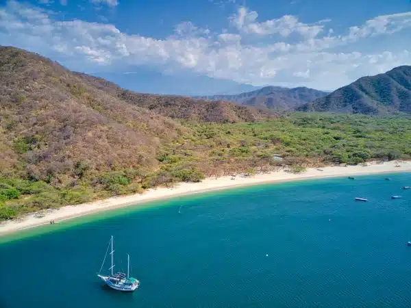 paseo en velero santa marta