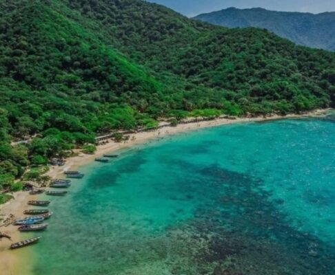 Tour a Playa Cristal Santa Marta