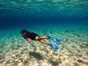Snorkeling en las aguas azules de San Andrés