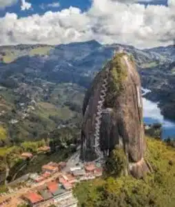 tour guatape
